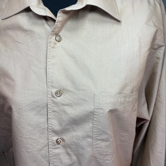 HÖRST OÜSSELOORF Easy Care Button Up Shirt - Picture 2 of 8